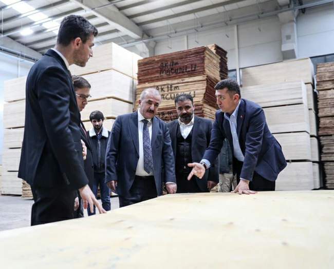 Vali Hatipoğlu Erbaa OSB’de incelemelerde Bulundu.